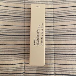 NIB Glossier Ultralip in Villa